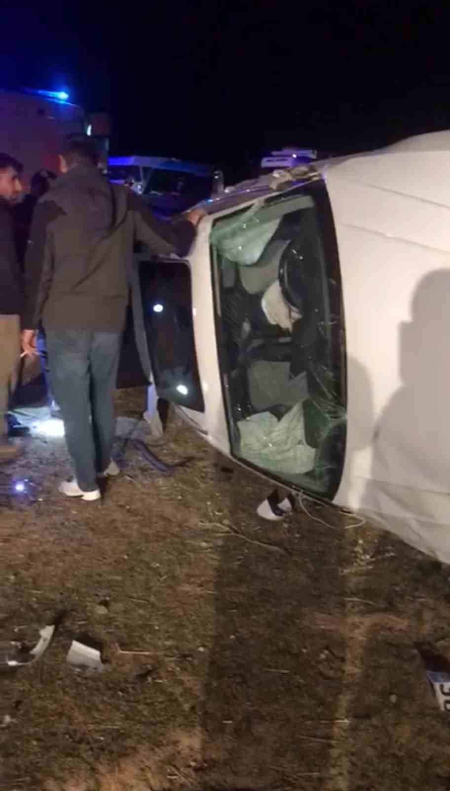 Yüksekova’da trafik kaza: 5 yaralı