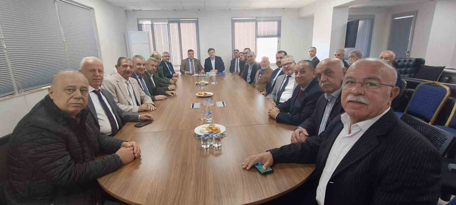 Başkan &Ouml;zkan: "Kabinli, g&uuml;venli taksi i&ccedil;in TOGG bir fırsat"
