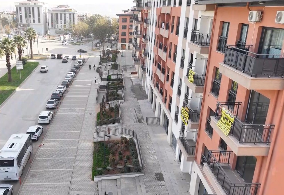 Trabzon Caddesi yeniden ayağa kalktı
