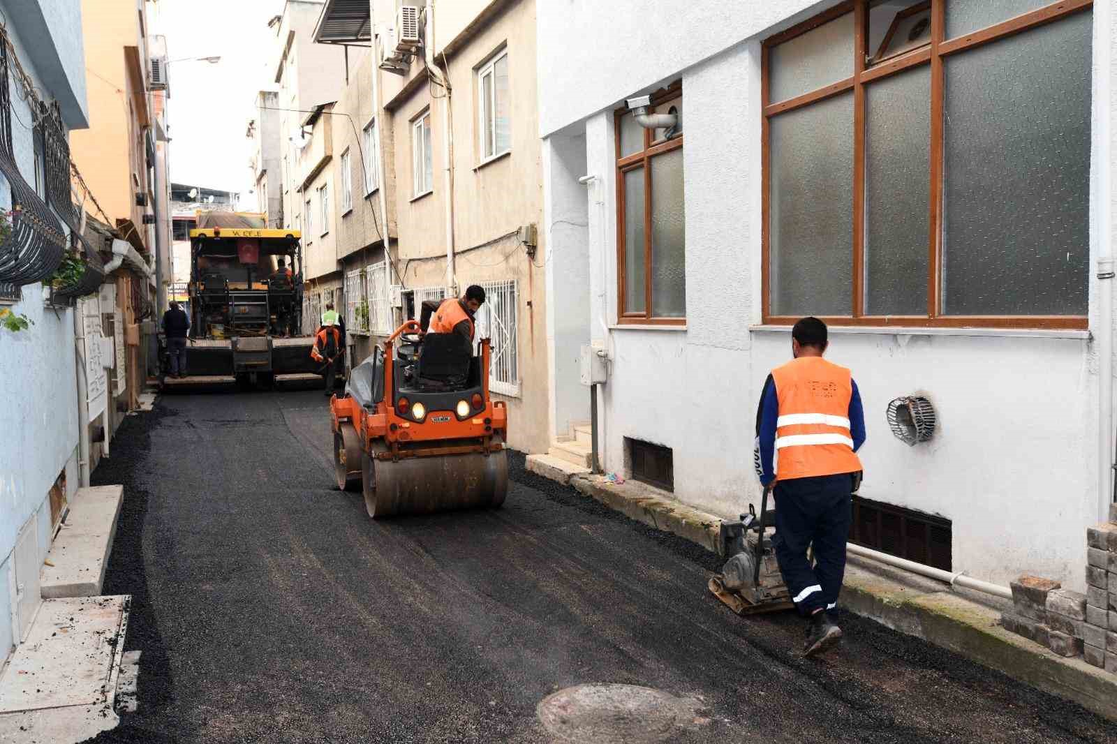 Osmangazi&rsquo;de eski asfaltlar yenileniyor
