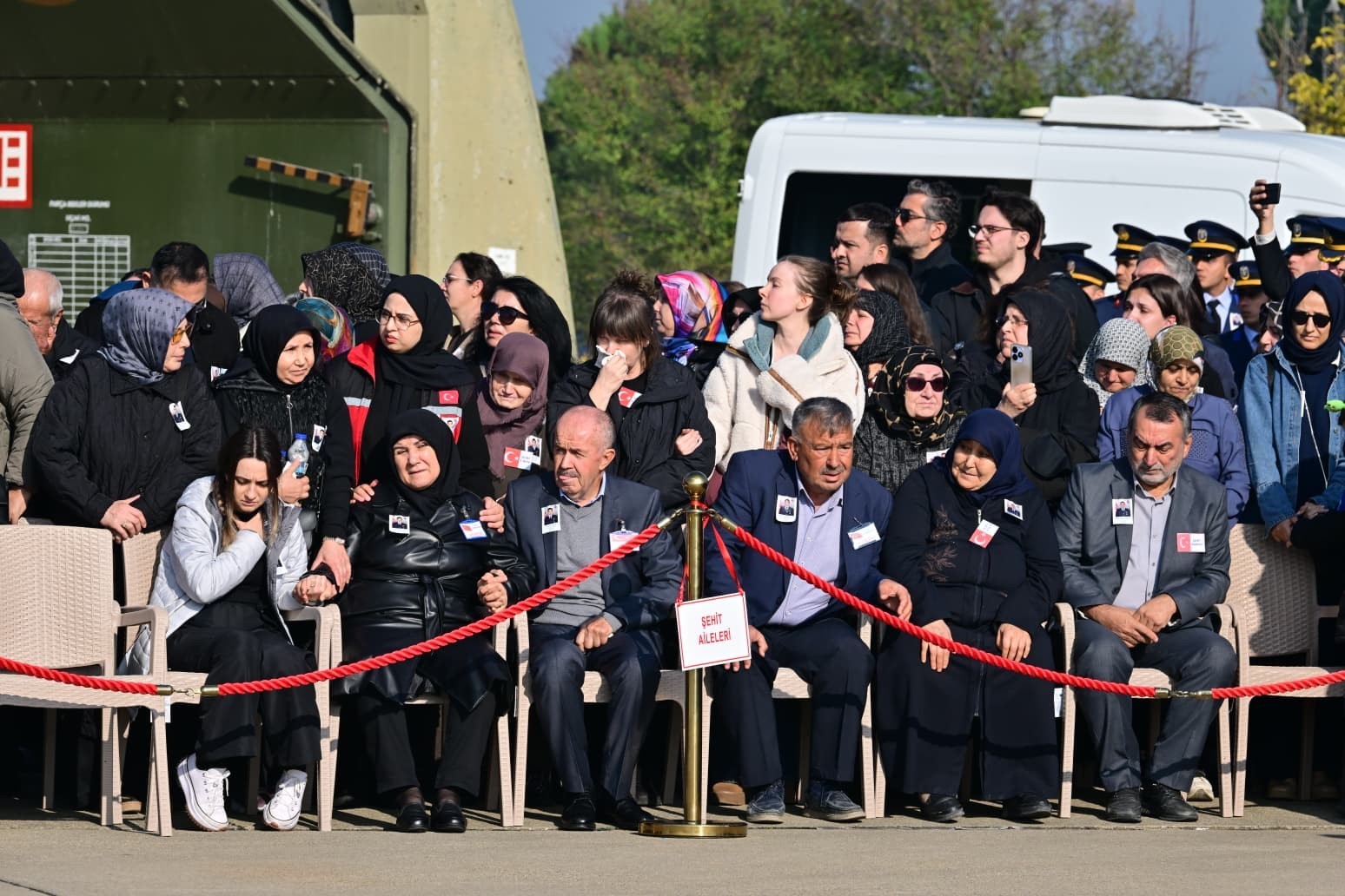 Bursalı şehitler Yenişehir Havalimanı&rsquo;na getirildi
