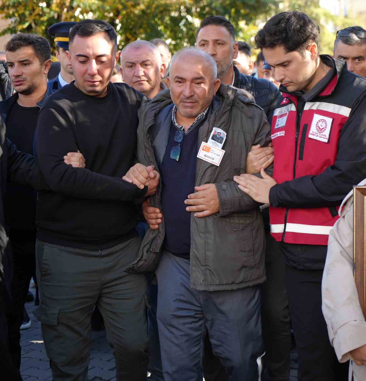 Lüleburgaz şehidini son yolculuğuna uğurladı
