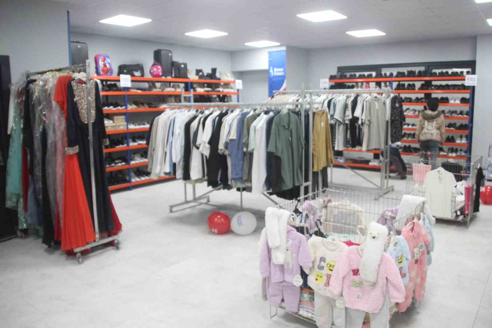 Ordu’da ihtiyaç sahibi aileler için ‘geçici giyim mağazası’ açıldı