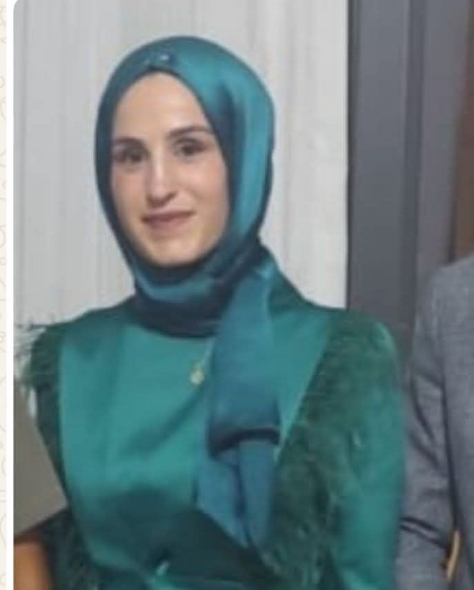 Hafif ticari aracın çarptığı genç kadın, kanala düşerek hayatını kaybetti