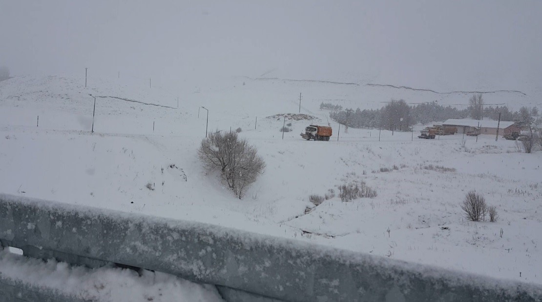 Kızıldağ’da kar etkili oldu