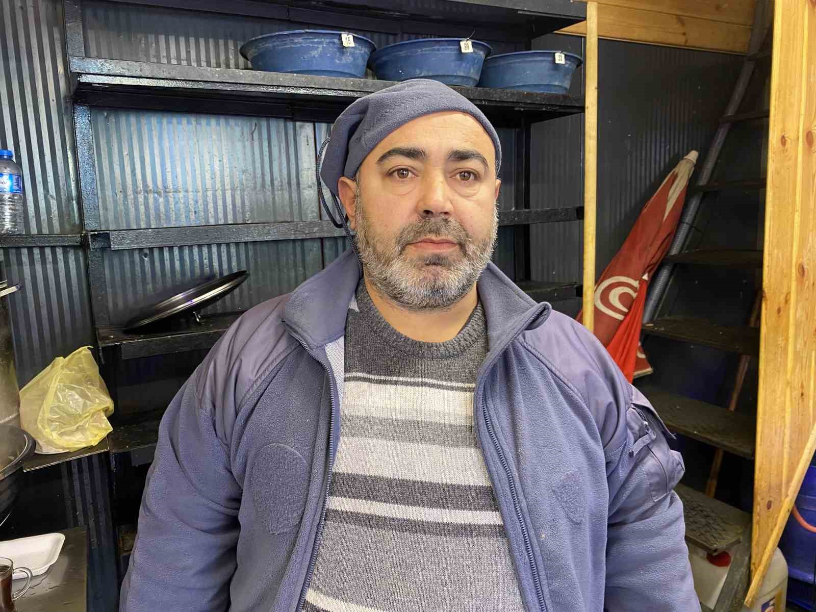 Denizlerde bollaşan hamsi tezgahlarda 100 TL’ye yer buldu