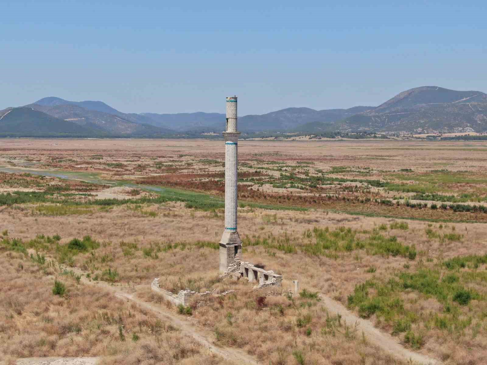 Baraj seviyeleri kritik eşikte, İzmir&rsquo;de su kesintileri uzatıldı
