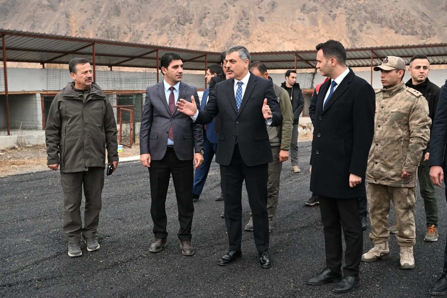 Vali &Ccedil;ift&ccedil;i, Horasan&rsquo;da
