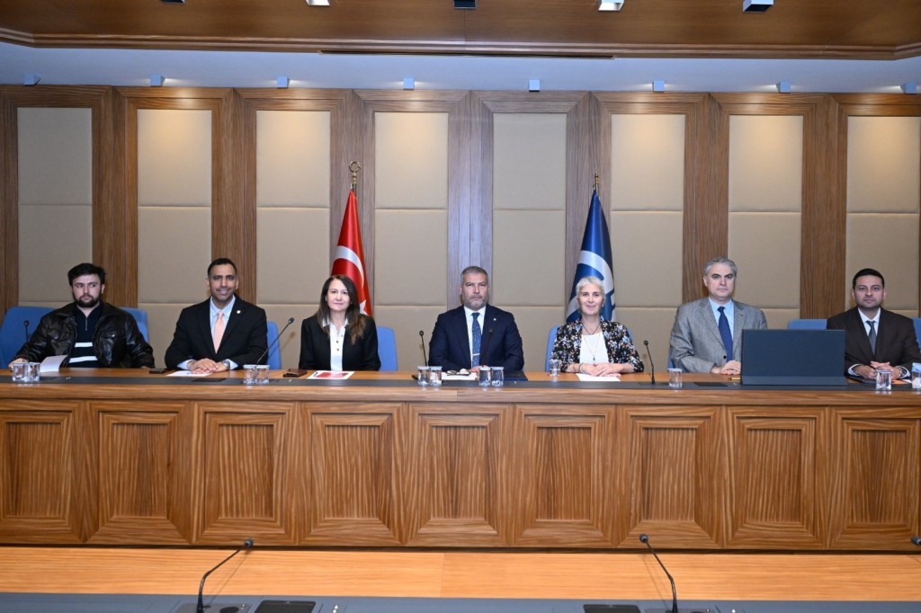 Anadolu &Uuml;niversitesi ve AIOA arasında akademik iş birliği
