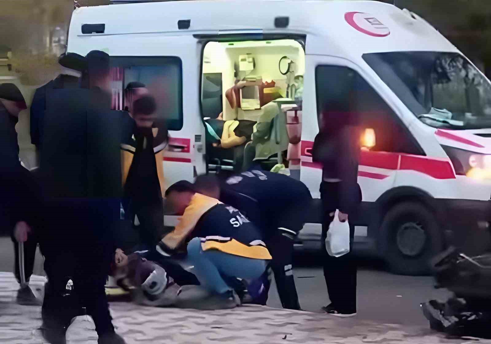 Erciş&rsquo;te trafik kazası: 3 yaralı
