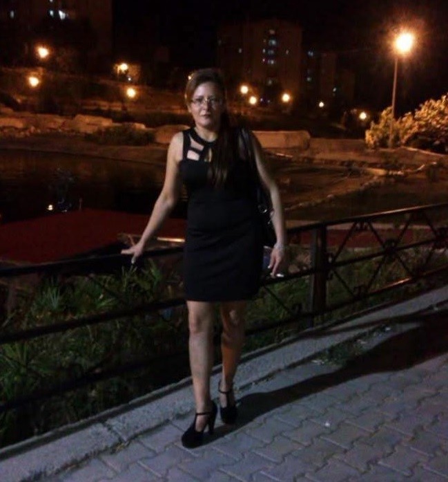 Evde &ccedil;ıkan yangında hayatını kaybetti, 20&rsquo;den fazla kedi de telef oldu
