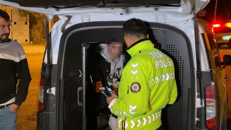 Bursa’da polisin ’dur’ ihtarına uymadı, yakalanınca cezadan kaçamadı