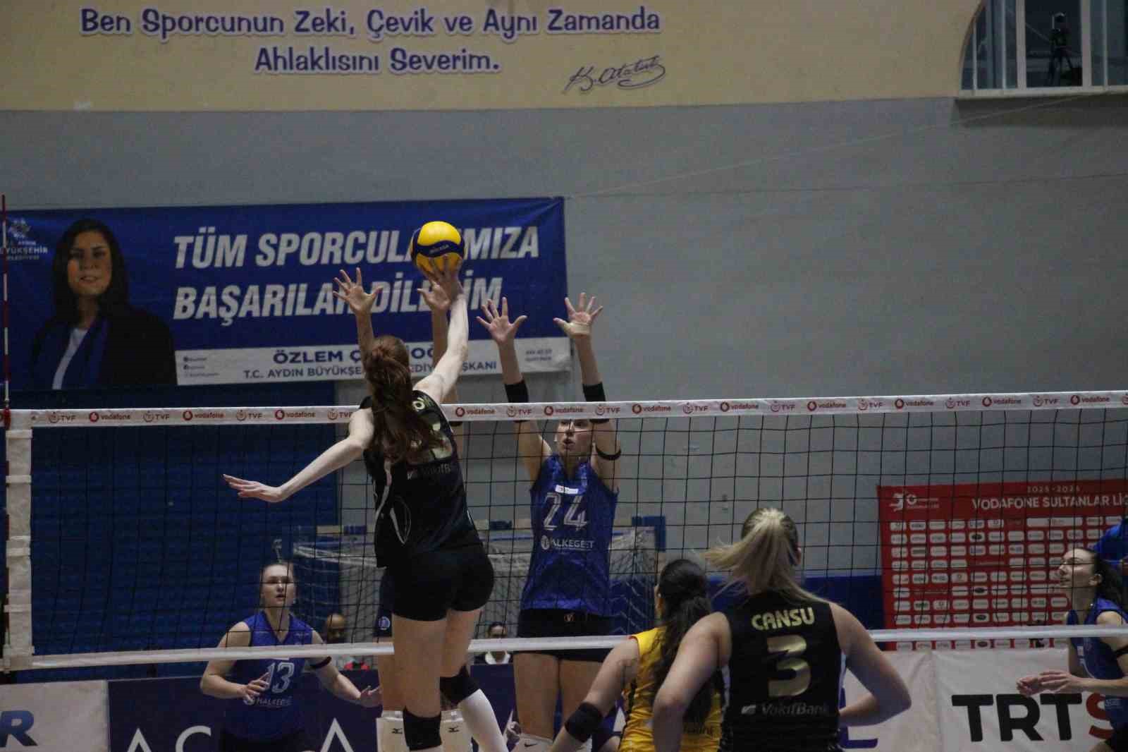 Sultanlar Ligi: Aydın Büyükşehir Belediyespor: 0 - V. Bank: 3