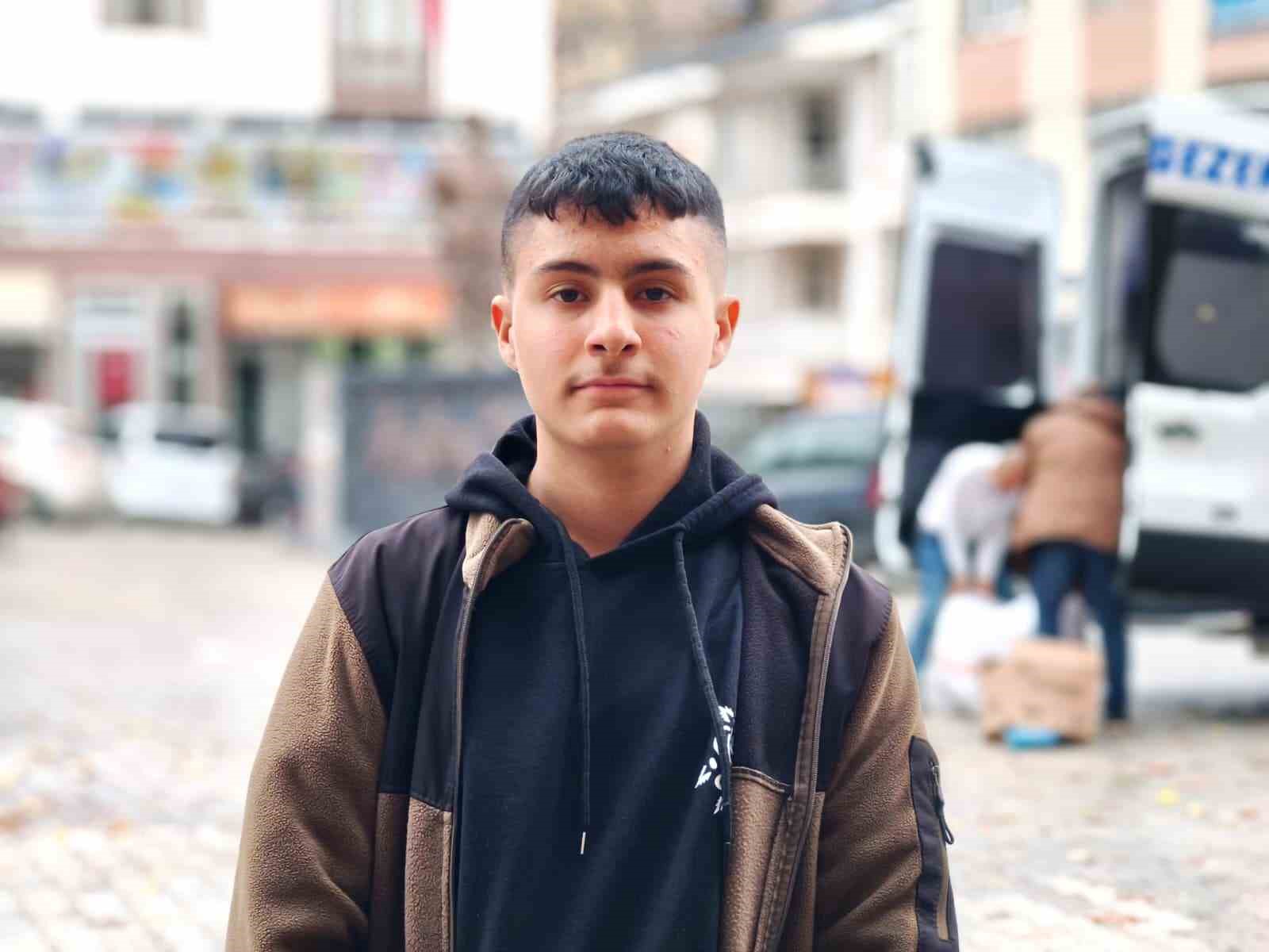 Şehit annesinin çağrısı Tunceli’de 14 yaşındaki bir yürekte karşılık buldu
