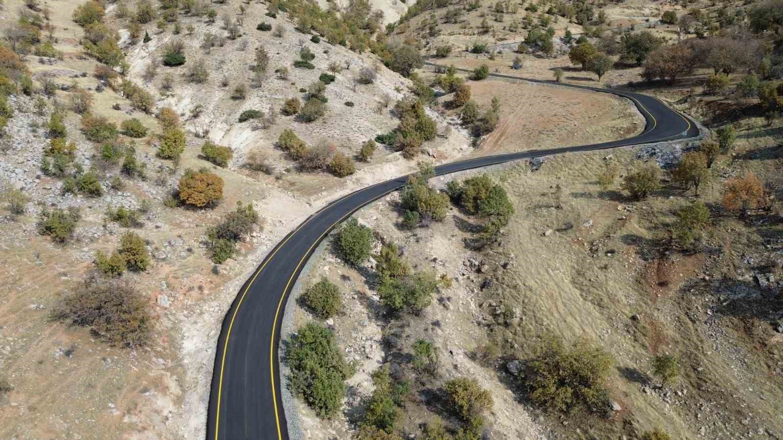 Siirt’te 29 bin 350 metre asfalt çalışması tamamlandı