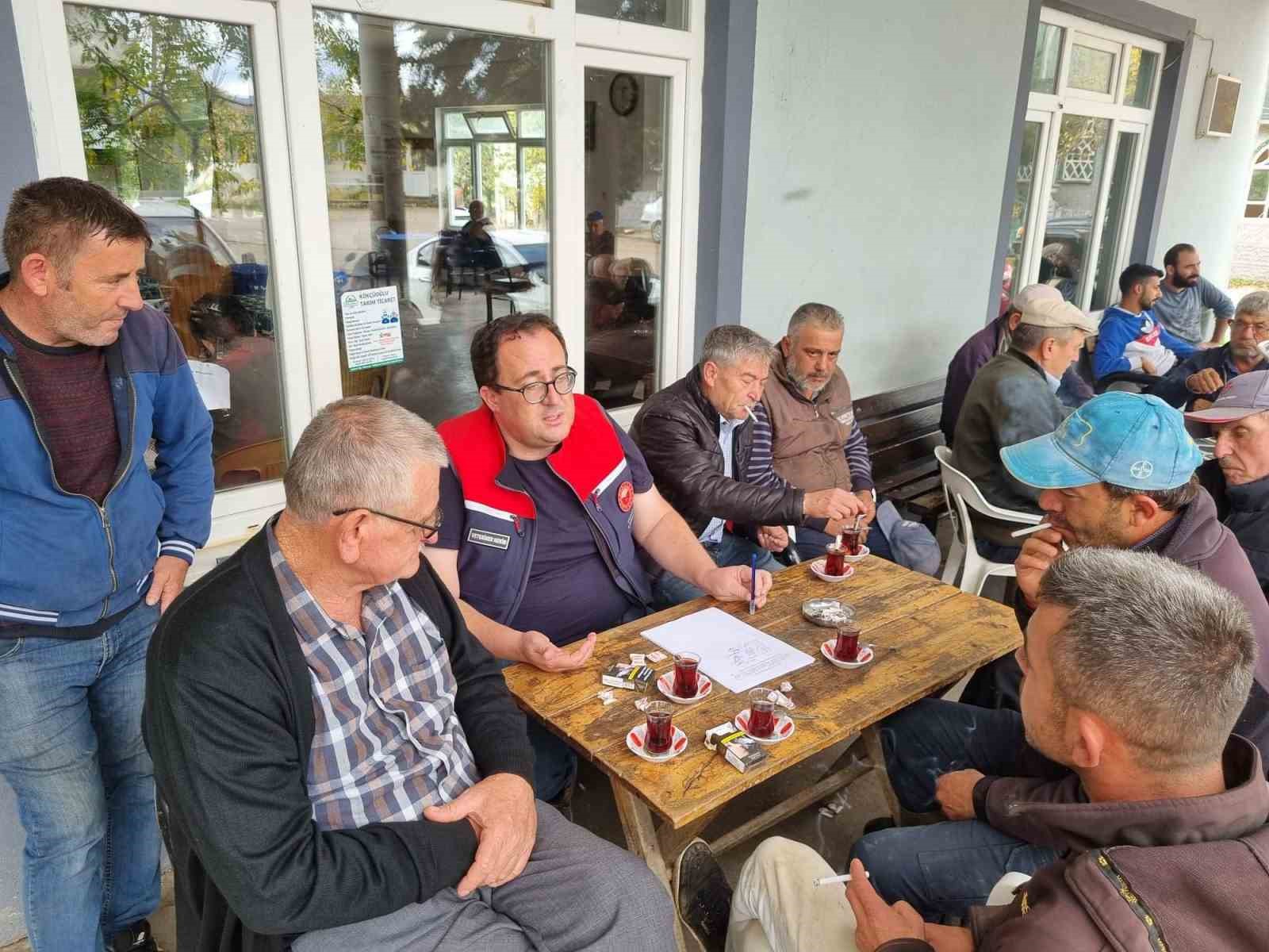Çiftçiler hayvan hastalıkları ve salgın tedbirleri konusunda bilgilendirildi