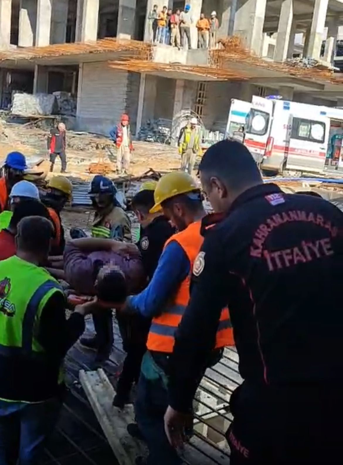 Kahramanmaraş’ta inşaatta iskele çöktü: 1 yaralı