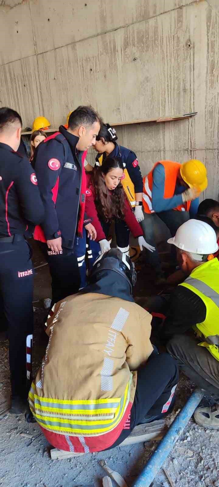 Kahramanmaraş’ta inşaatta iskele çöktü: 1 yaralı