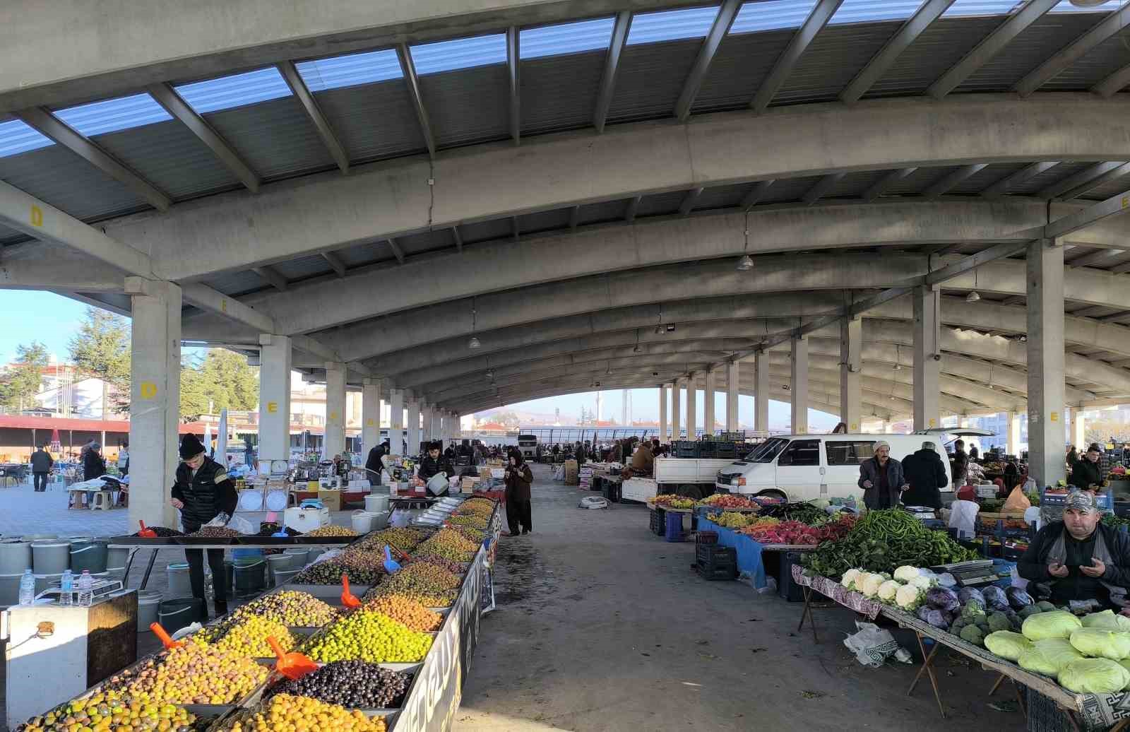 Bu pazar dua ile a&ccedil;ılıyor
