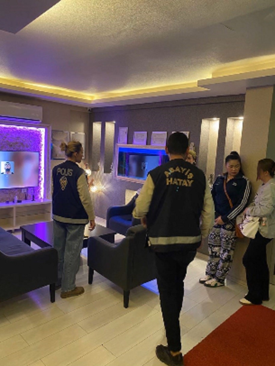 İskenderunl&rsquo;da SPA ve masaj salonları denetlendi
