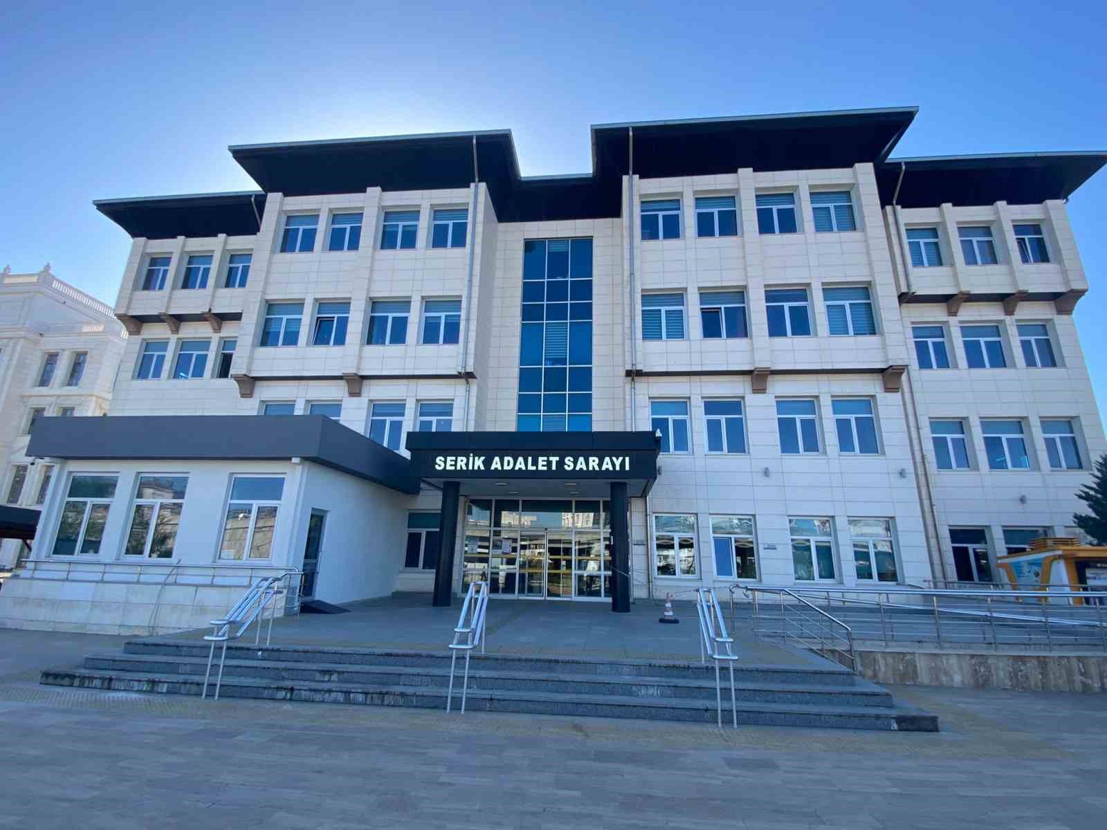 Eski CHP ilçe başkanı ve DSİ 13. Bölge Müdür Yardımcısı "rüşvet" soruşturmasında tutuklandı