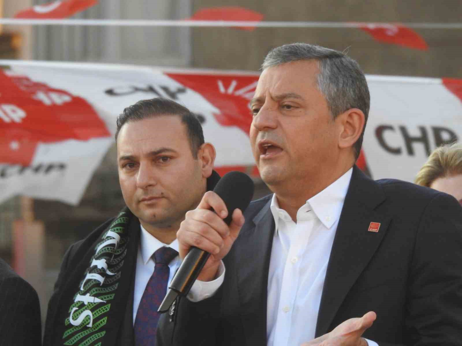 CHP Genel Başkanı Özel: "İktidarı değiştireceğiz, vizesiz Avrupa getireceğiz"