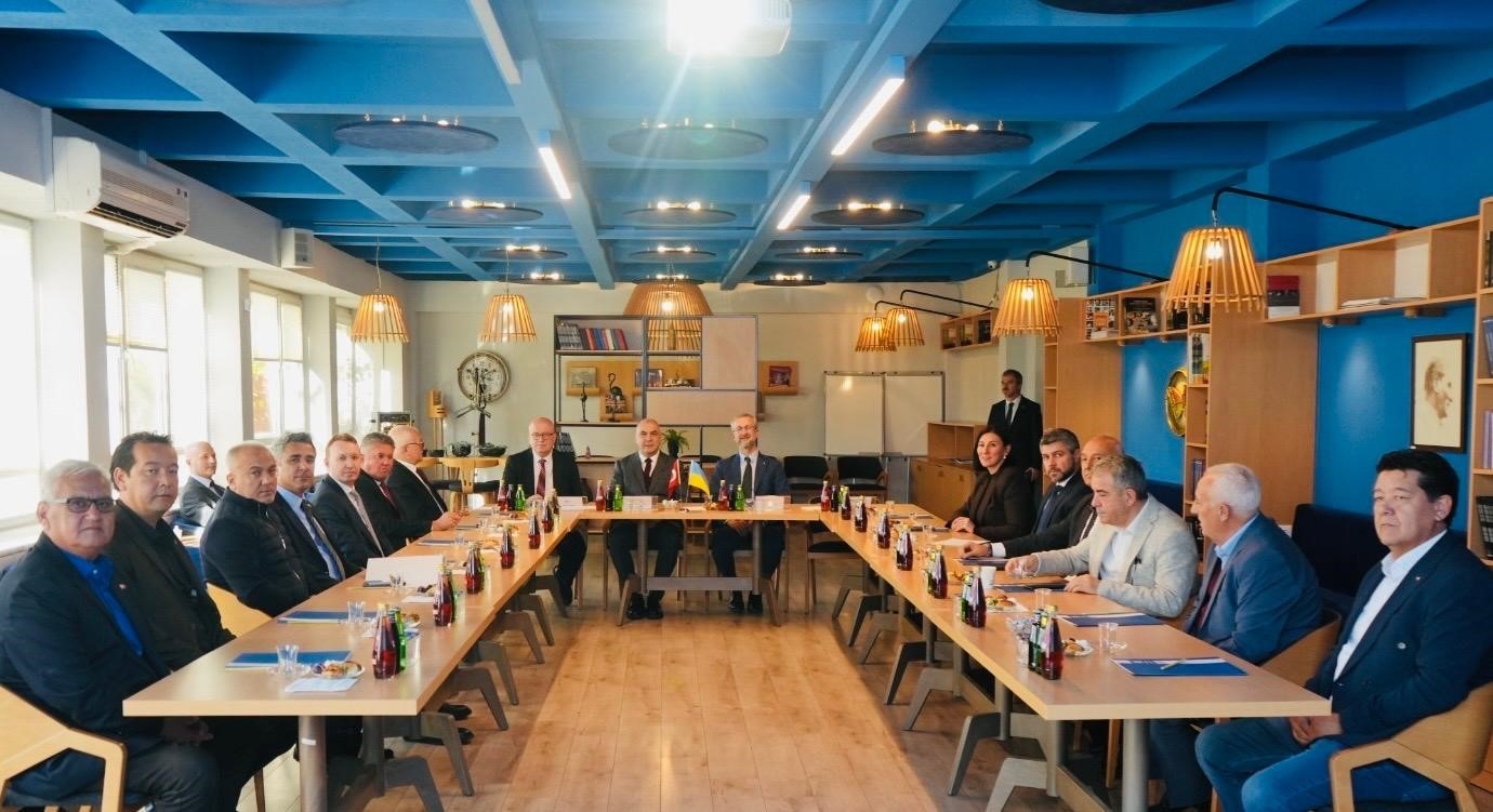 Ukrayna Büyükelçisi’nden ESO’ya iş birliği ziyareti