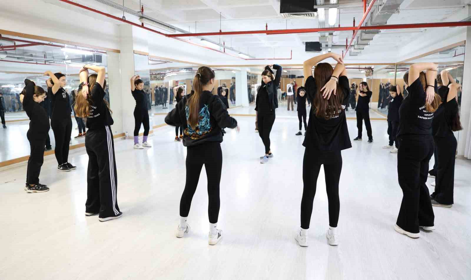 Osmangazi Belediyesi geleceğin dansçılarını yetiştiriyor