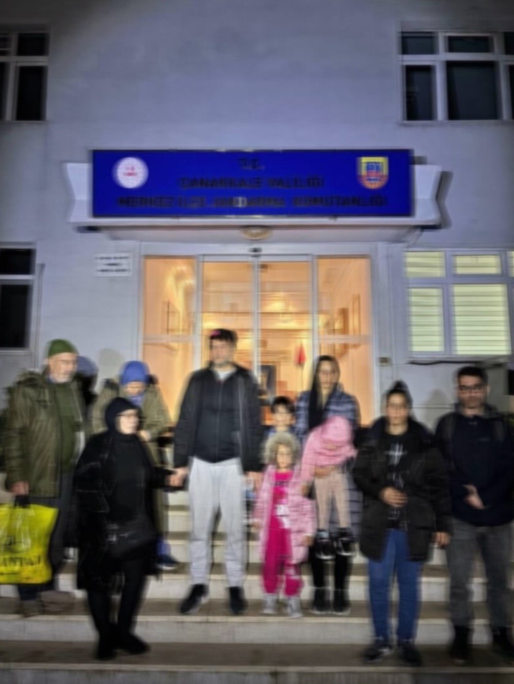 Çanakkale’de göçmen kaçakçılığı operasyonu: 6 organizatör ve 56 kaçak göçmen yakalandı
