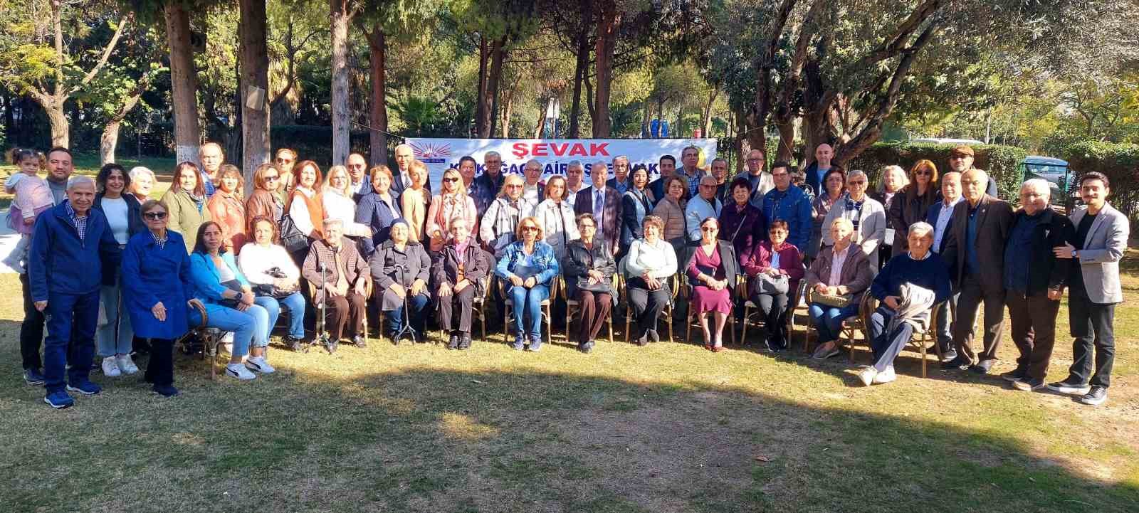 Ünlü hiciv ustası Şair Eşref unutulmadı