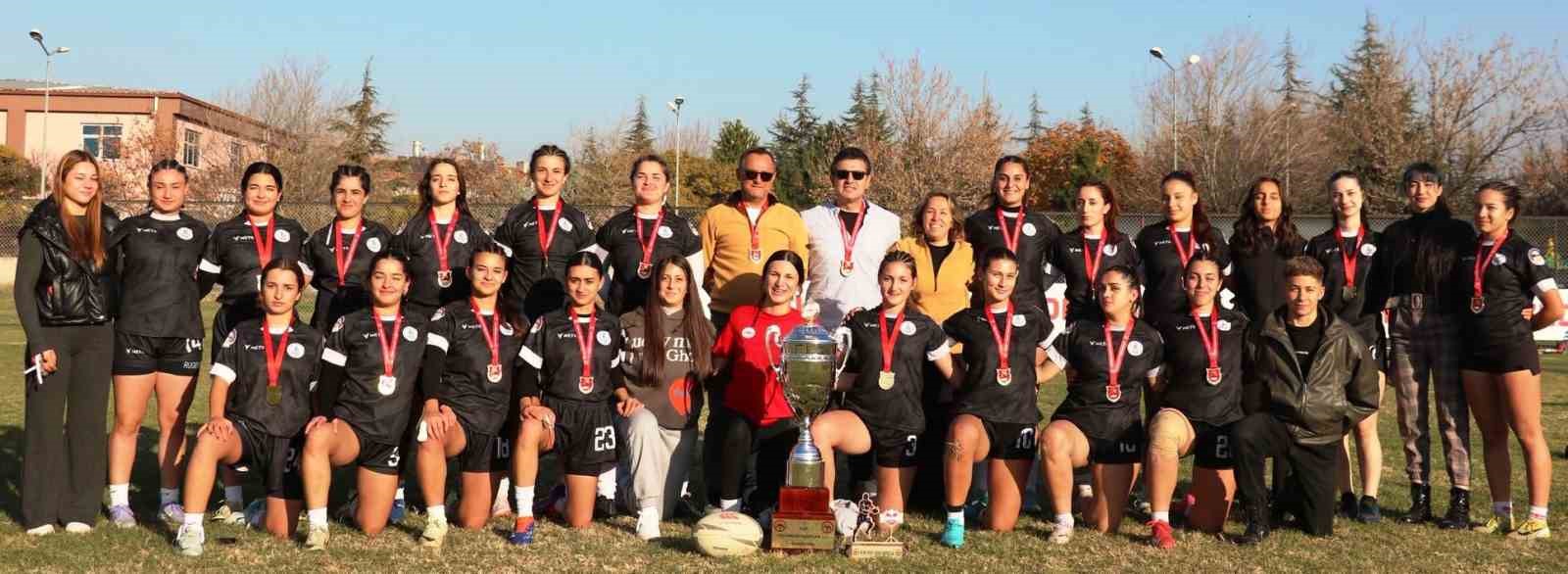 Körfez Gençlerbirliği, ragbide Türkiye şampiyonu oldu