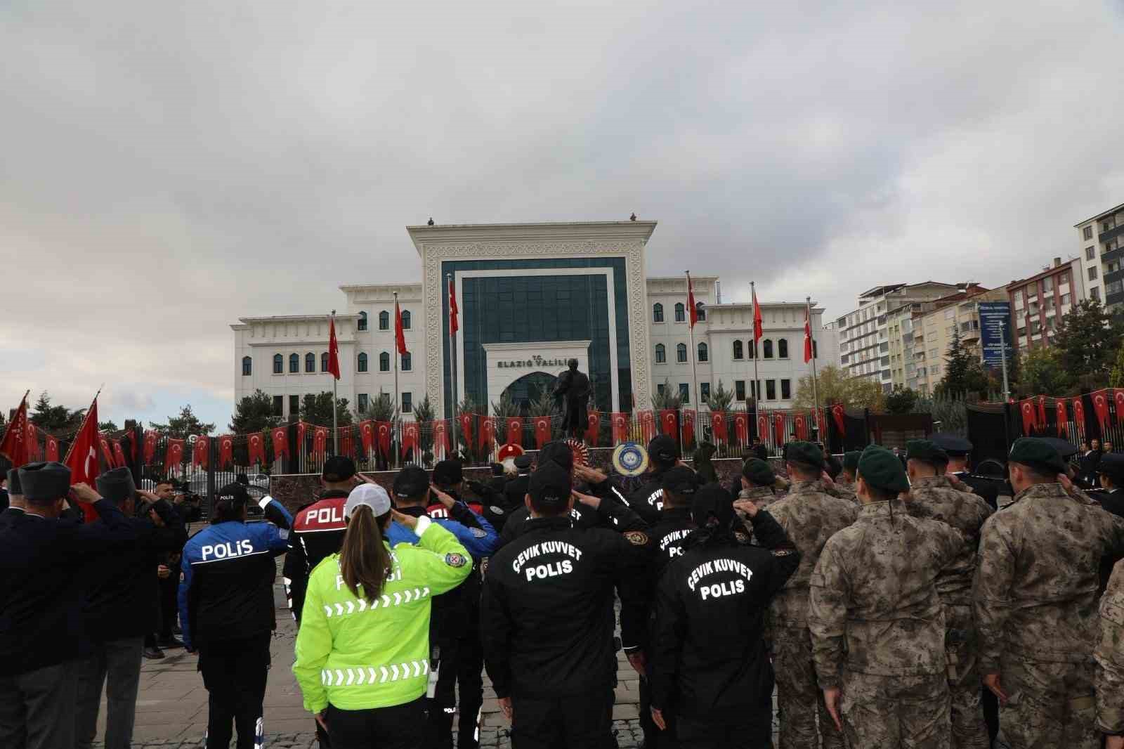 Atat&uuml;rk&rsquo;&uuml;n Elazığ&rsquo;a gelişinin 88. yıl d&ouml;n&uuml;m&uuml; kutlandı
