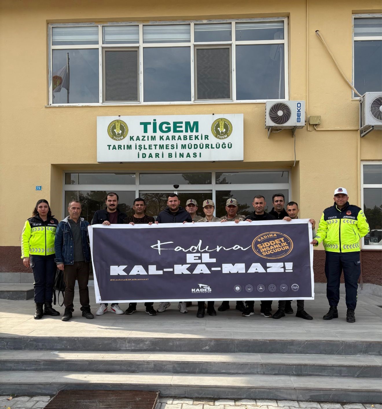 Iğdır’da "Kadına el kalkamaz" bilgilendirme faaliyeti gerçekleştirildi