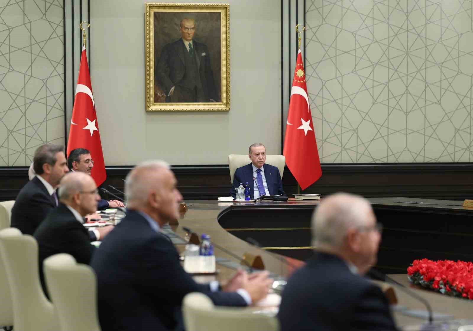 Cumhurbaşkanlığı Kabinesi, Cumhurbaşkanı Recep Tayyip Erdoğan başkanlığında Beştepe&rsquo;de toplandı.
