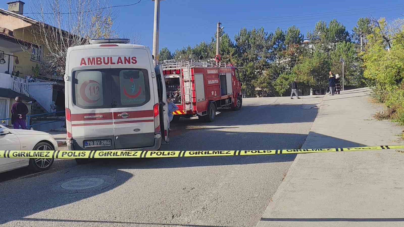 Karabük’teki ev yangını: 1 kişi dumandan etkilendi