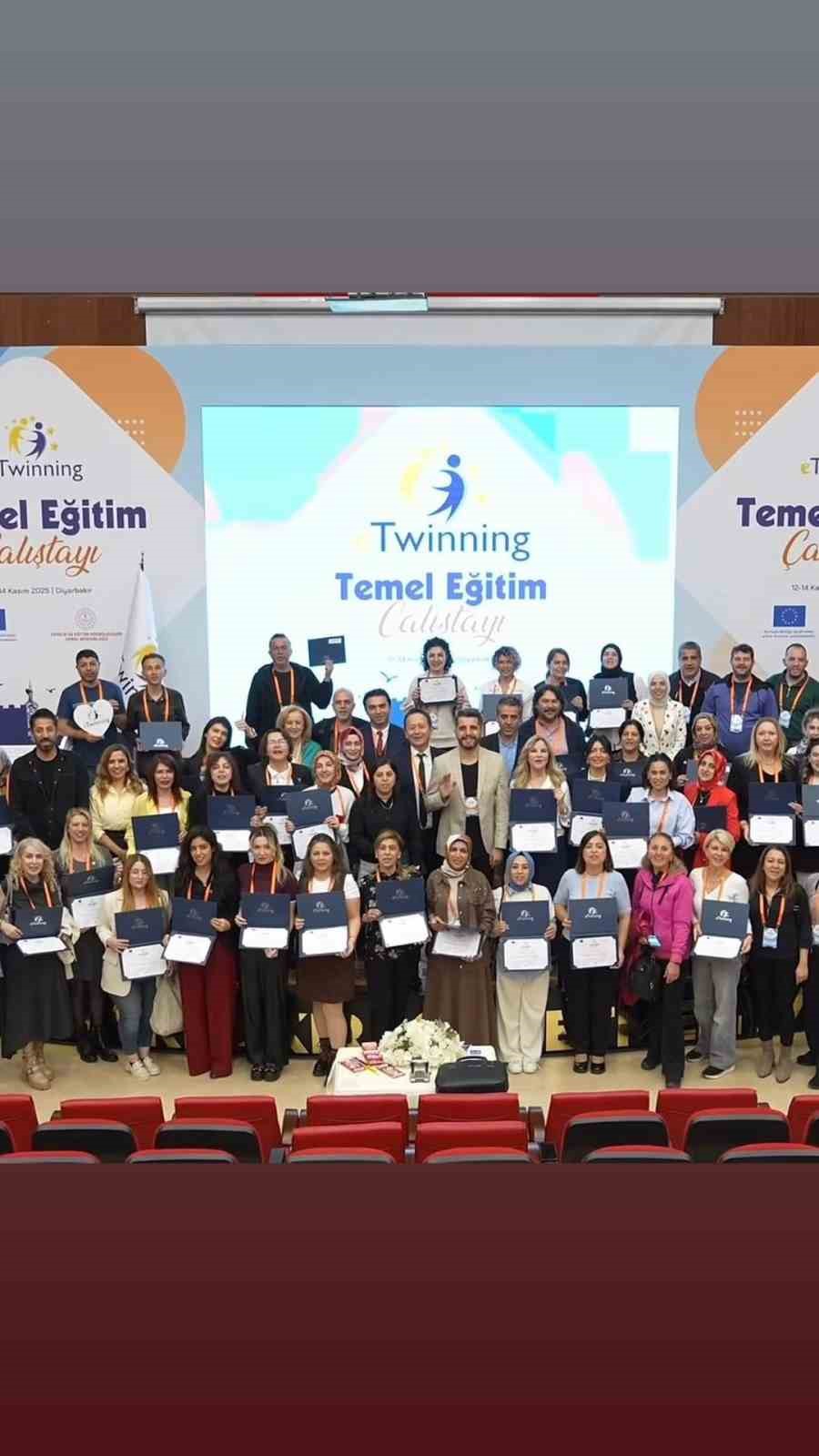 Mollabey İlk-Ortaokulu’ndan eTwinning’de büyük başarı
