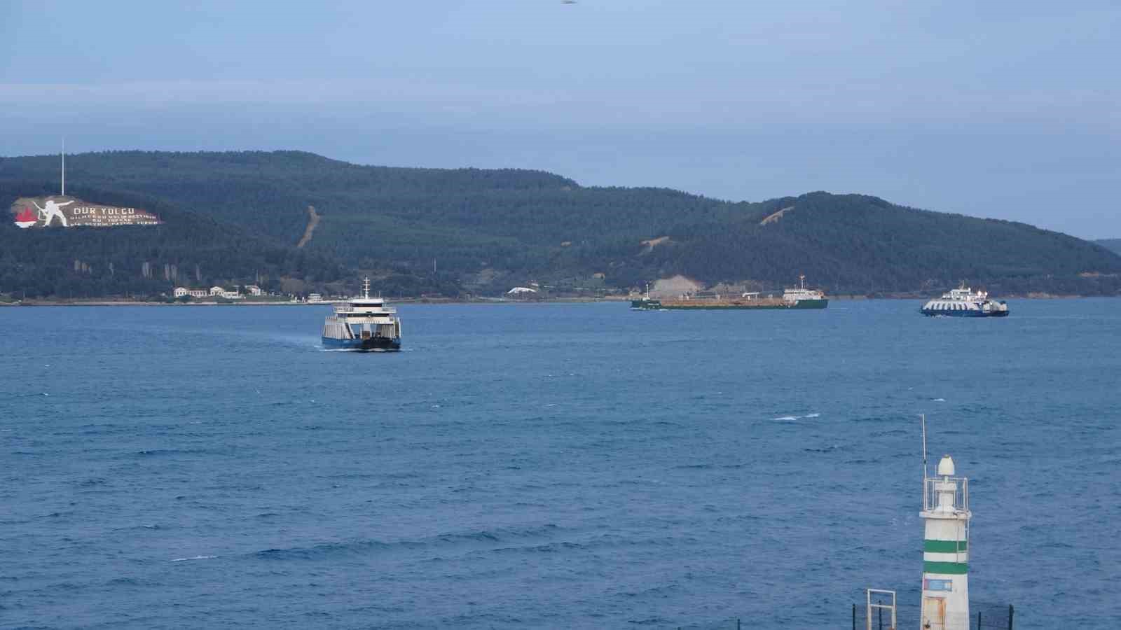 Gökçeada’ya tüm feribot seferleri iptal edildi
