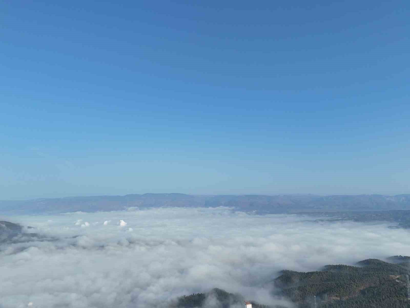 Boyabat güne sis perdesiyle uyandı
