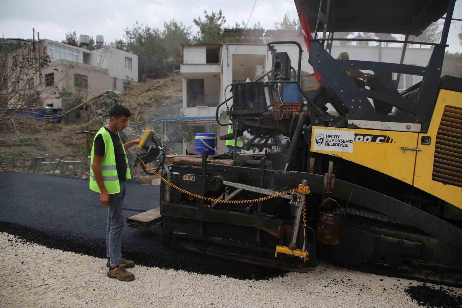 Cırtıman&rsquo;ın  yolu 15 yıl sonra yenilendi
