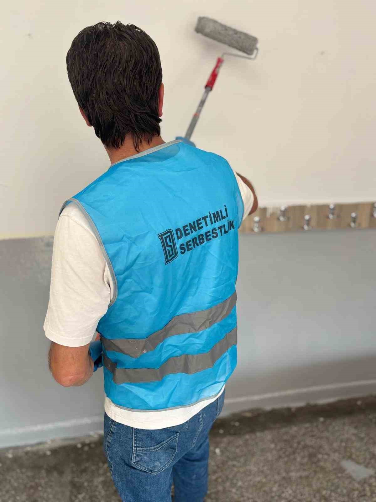 Sosyal medya mesajı okulu yeniletti
