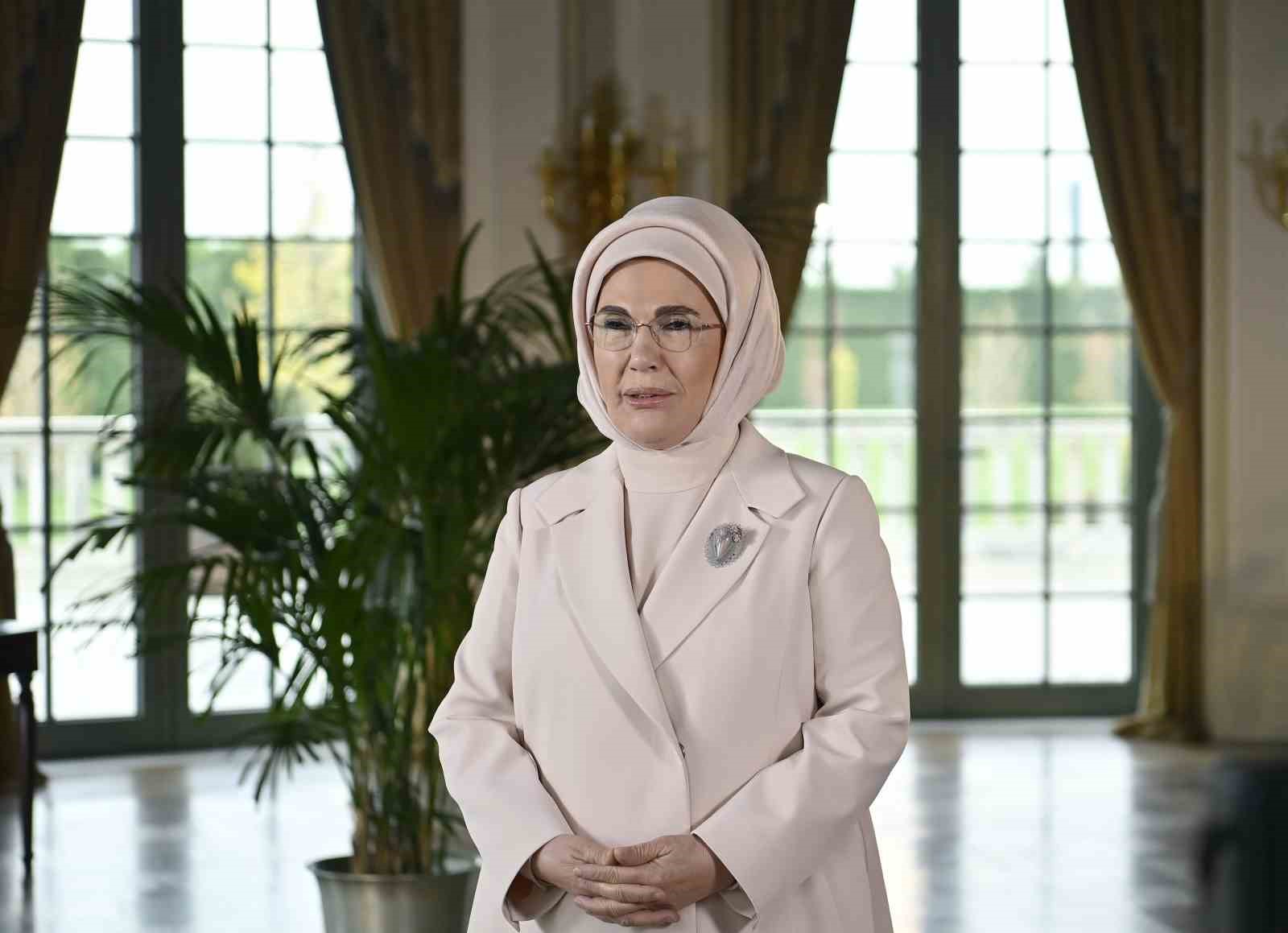 Emine Erdoğan, "Büyüyen Avrupa 2025 Uluslararası Zirvesi"ne video mesaj gönderdi: