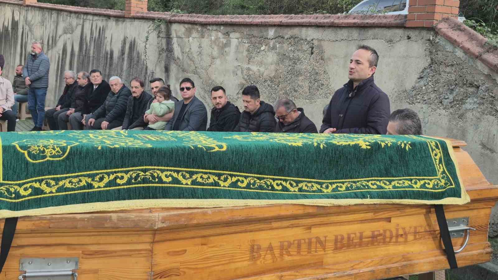 Gazeteci Hikmet Sönmez, evine son kez götürüldü