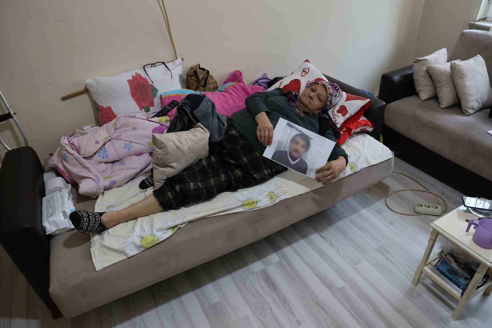 Kanser hastası kadını 25 yıllık komşusu dolandırdı