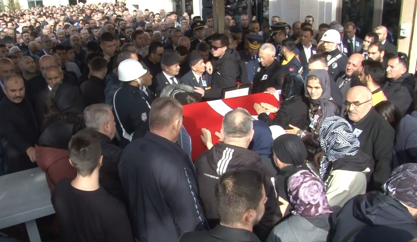 Şehit Pilot Hasan Bahar son yolculuğuna uğurlanıyor
