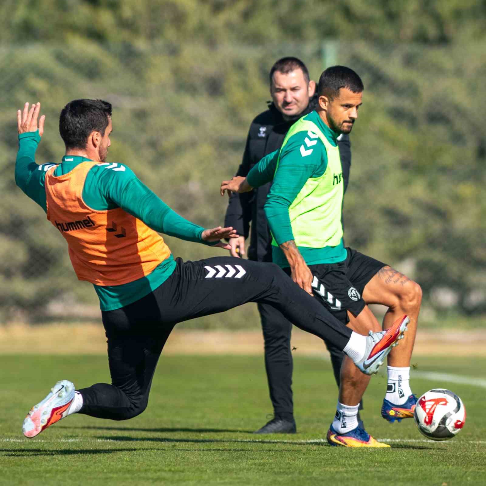 Konyaspor, Antalyaspor maçının hazırlıklarına devam ediyor
