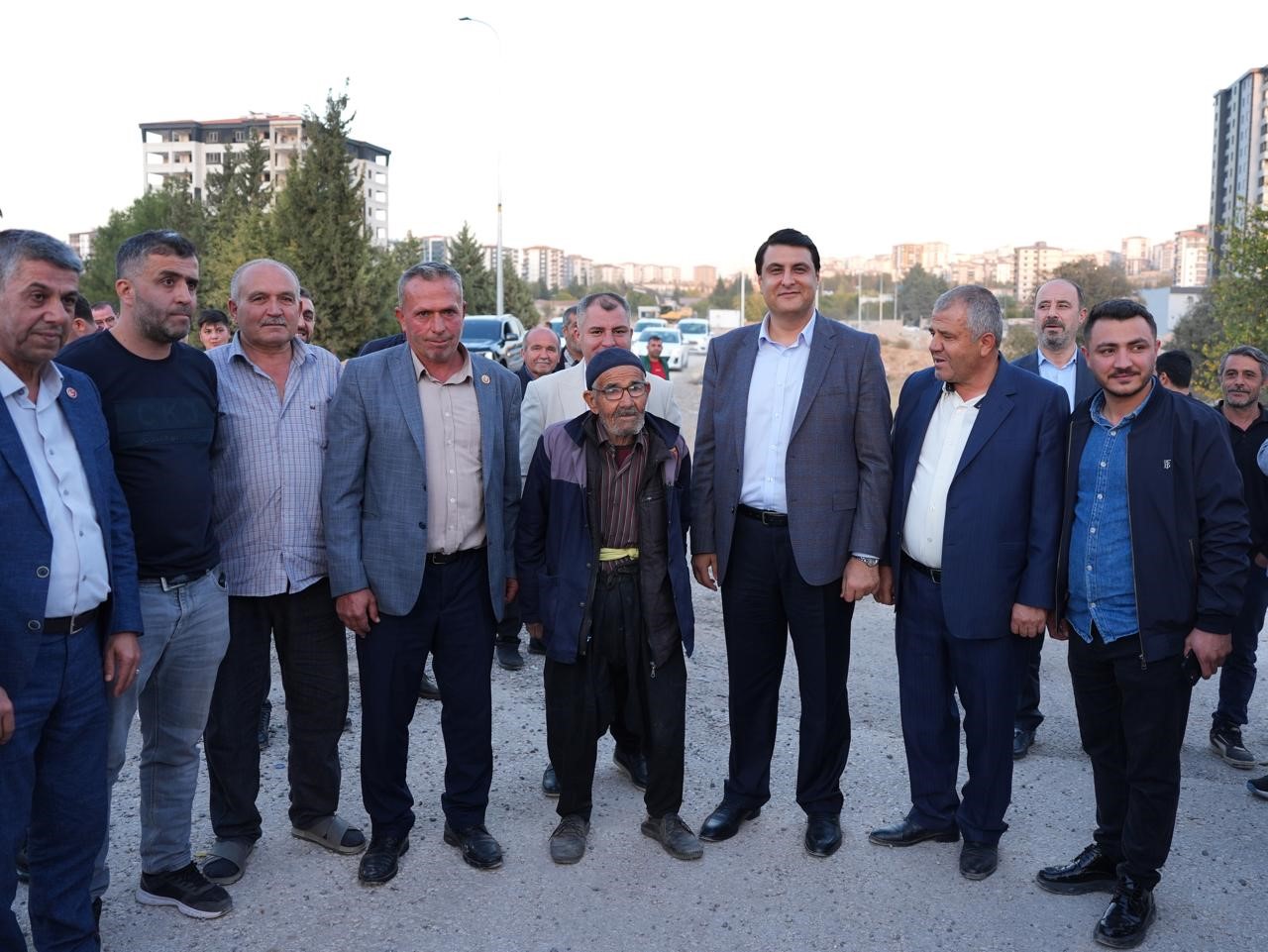 Başkan Yılmaz, Beylerbeyi Mahallesi&rsquo;nde vatandaşlarla buluştu
