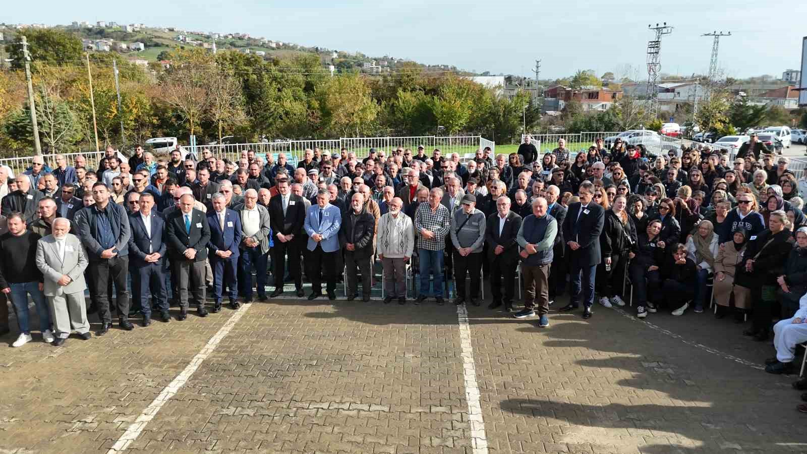 Sinop’ta kazada ölen öğretmen için tören düzenlendi
