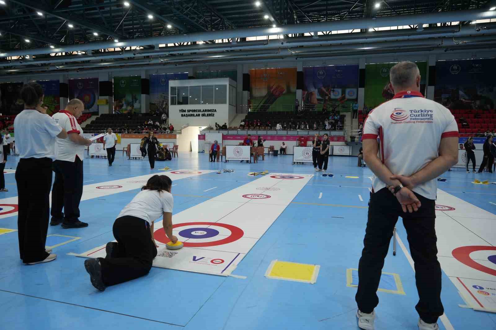 Floor Curling Türkiye Şampiyonası başladı
