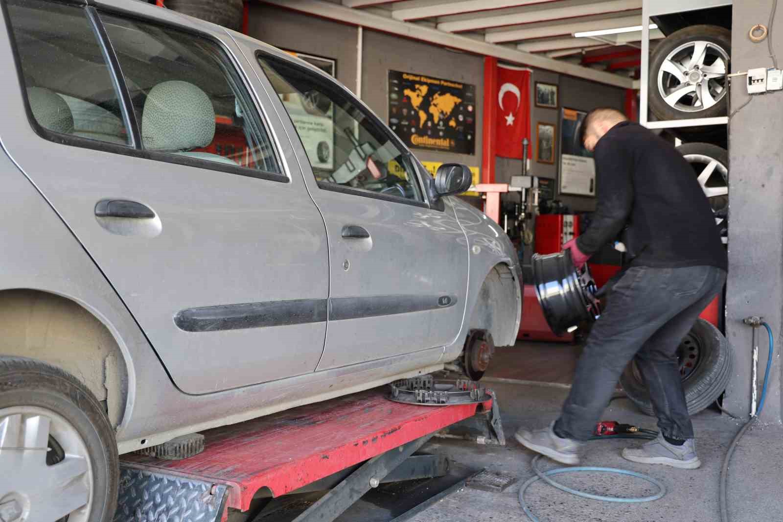 Kırşehir’de sürücüler kışa hazırlanıyor