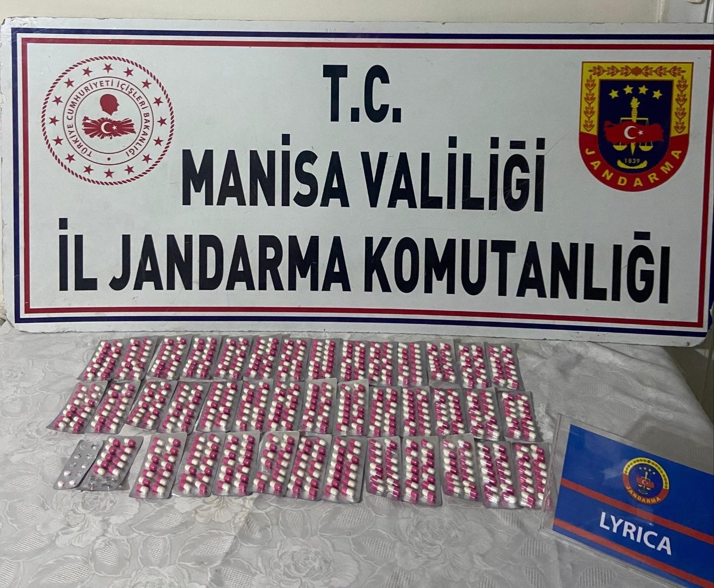 Salihli’de uyuşturucu sevkiyatına jandarma engel oldu